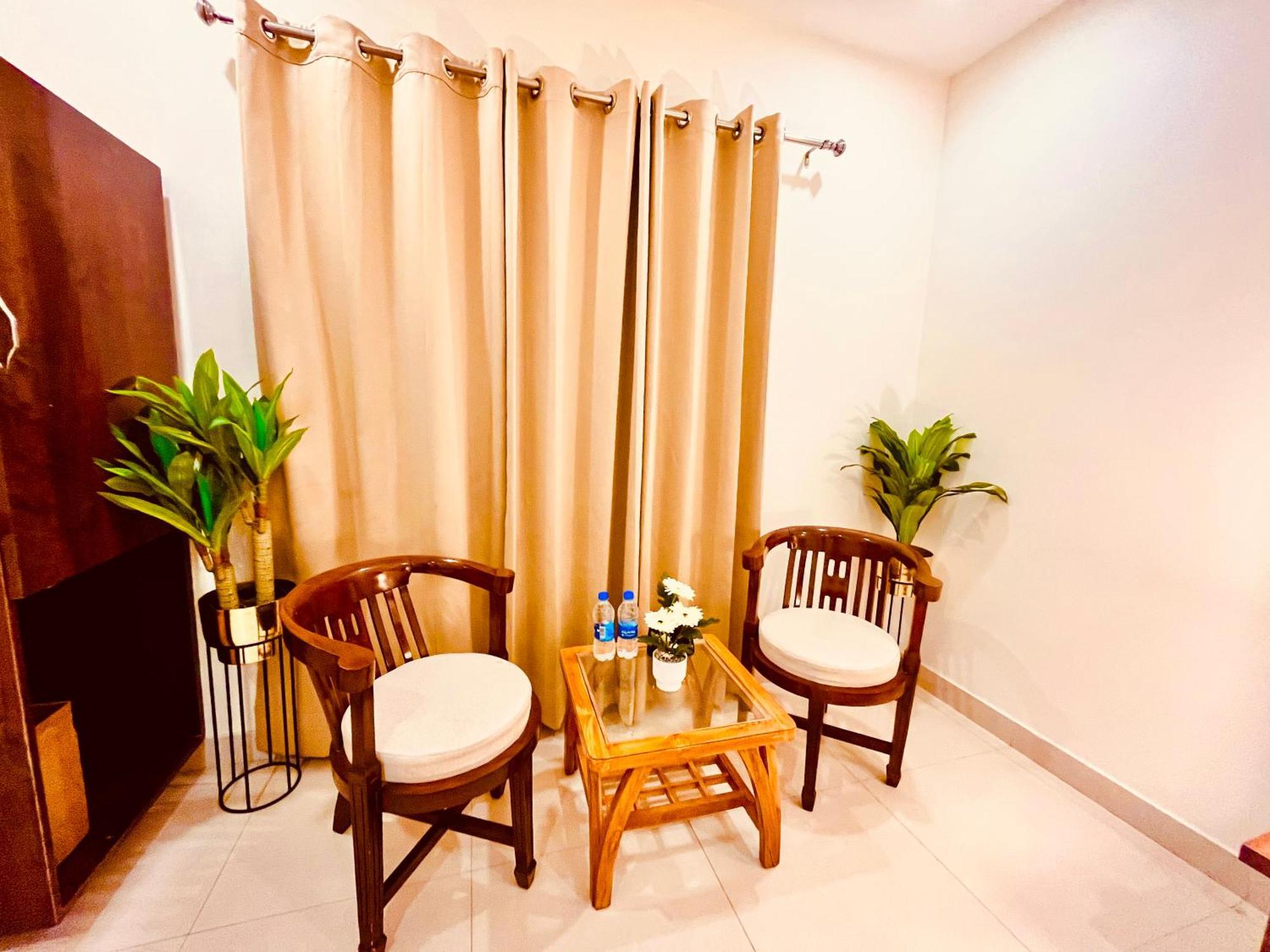 Sampat Royal Cafe Hotell Delhi  Eksteriør bilde