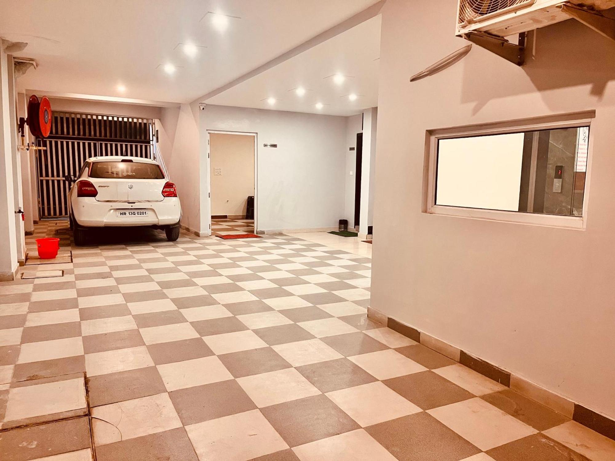 Sampat Royal Cafe Hotell Delhi  Eksteriør bilde